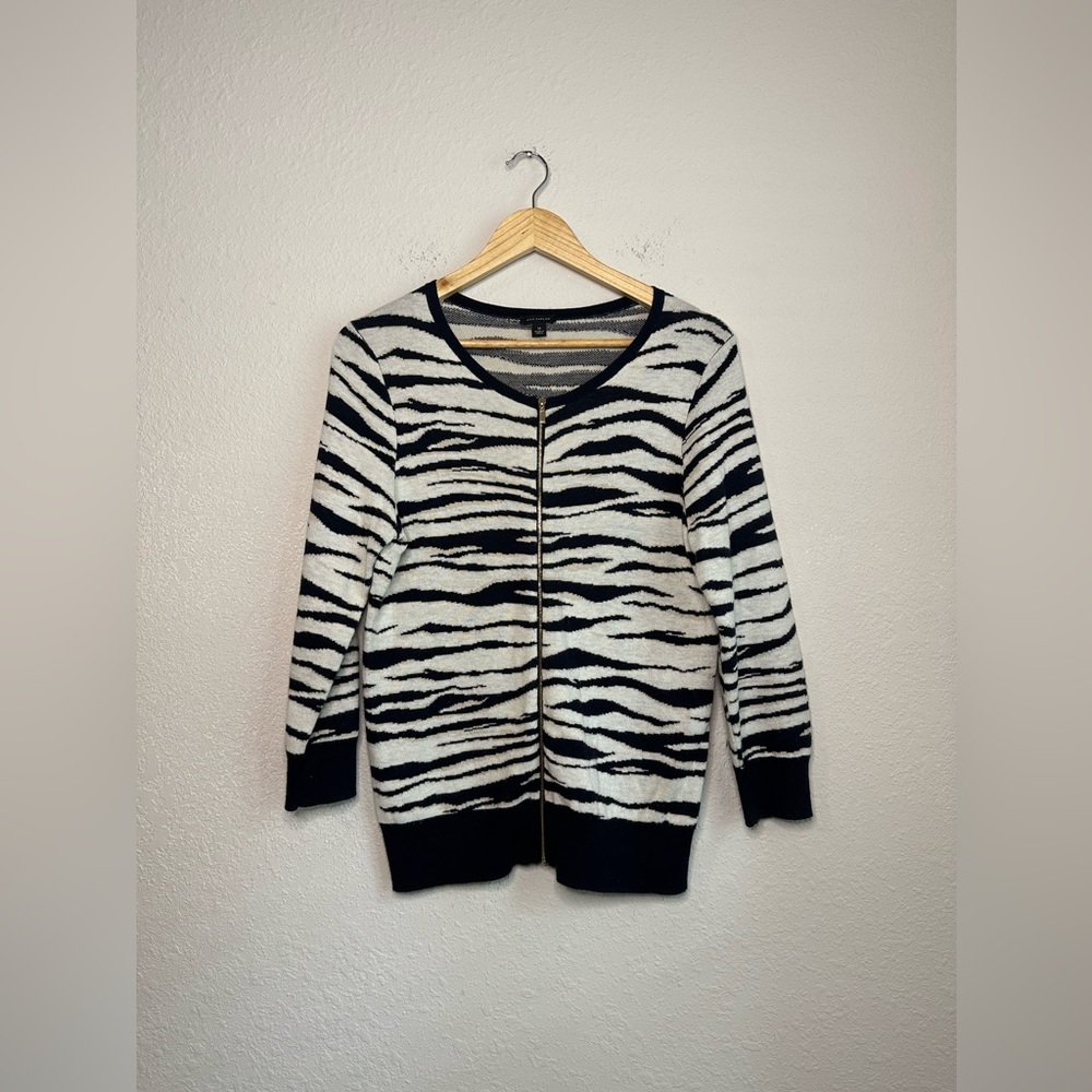 Ann Taylor Black and Grey Striped Cardigan Sweater Size Medium